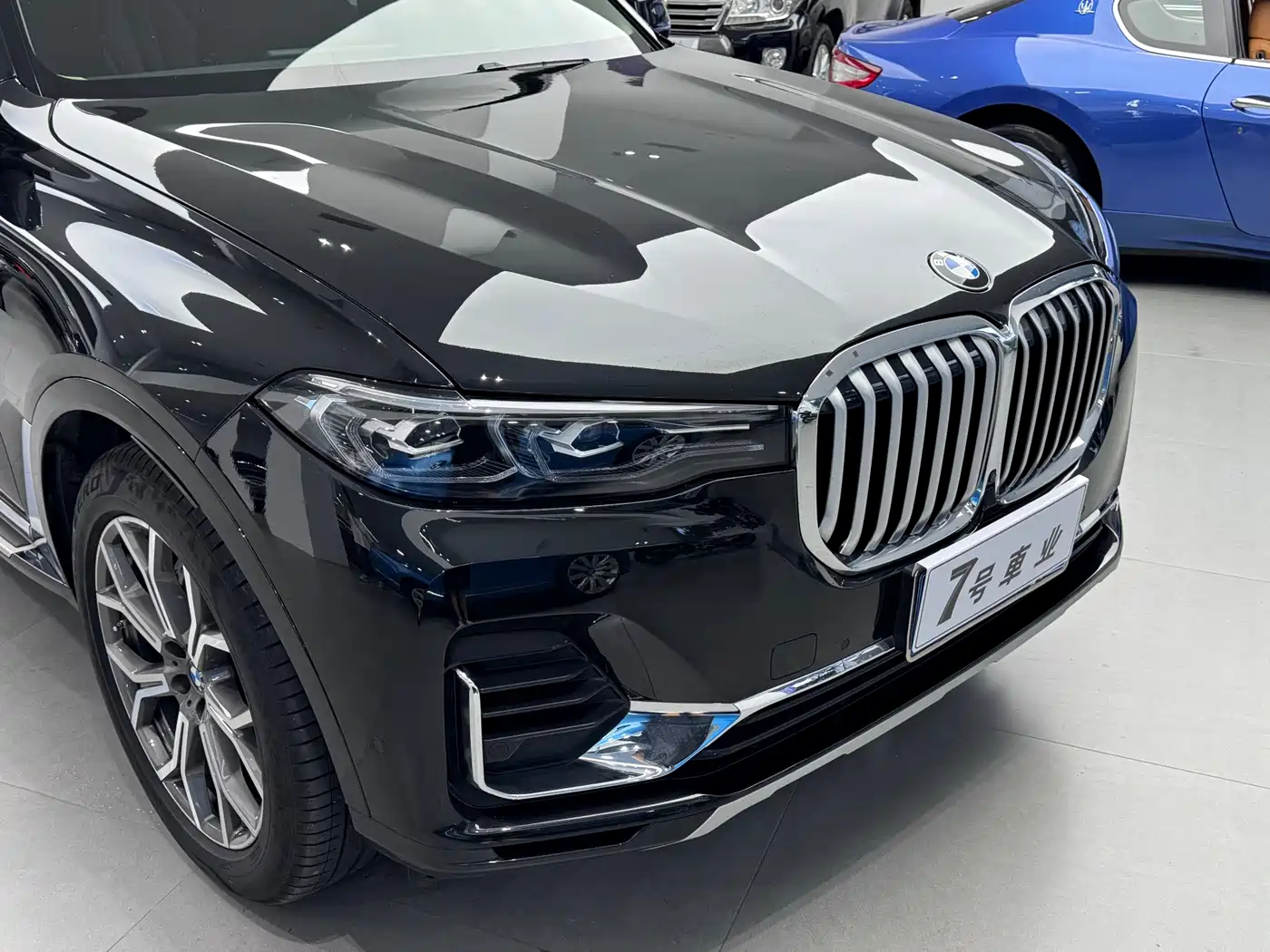 BMW X7 2020 xDrive40i Leading Luxury Package фото 3