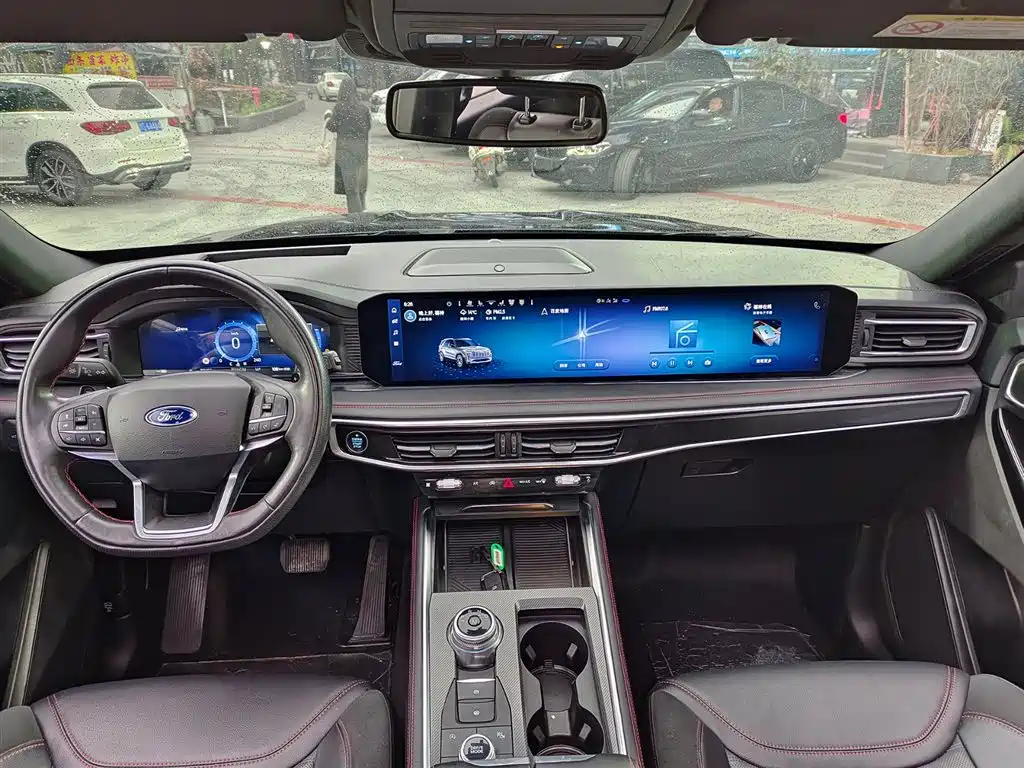 FORD EXPLORER