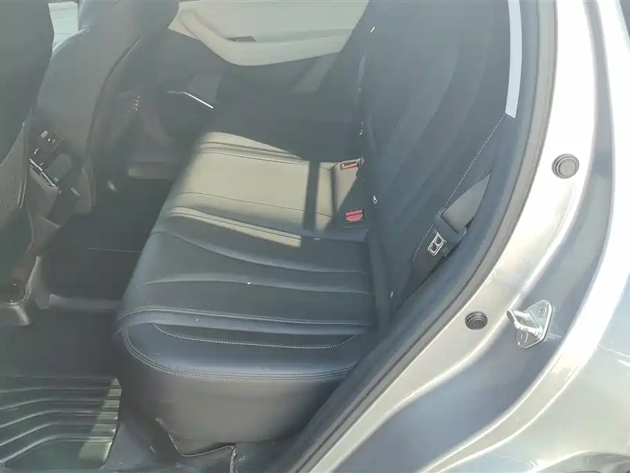 GEELY AUTOMOBILE XINGYUE L