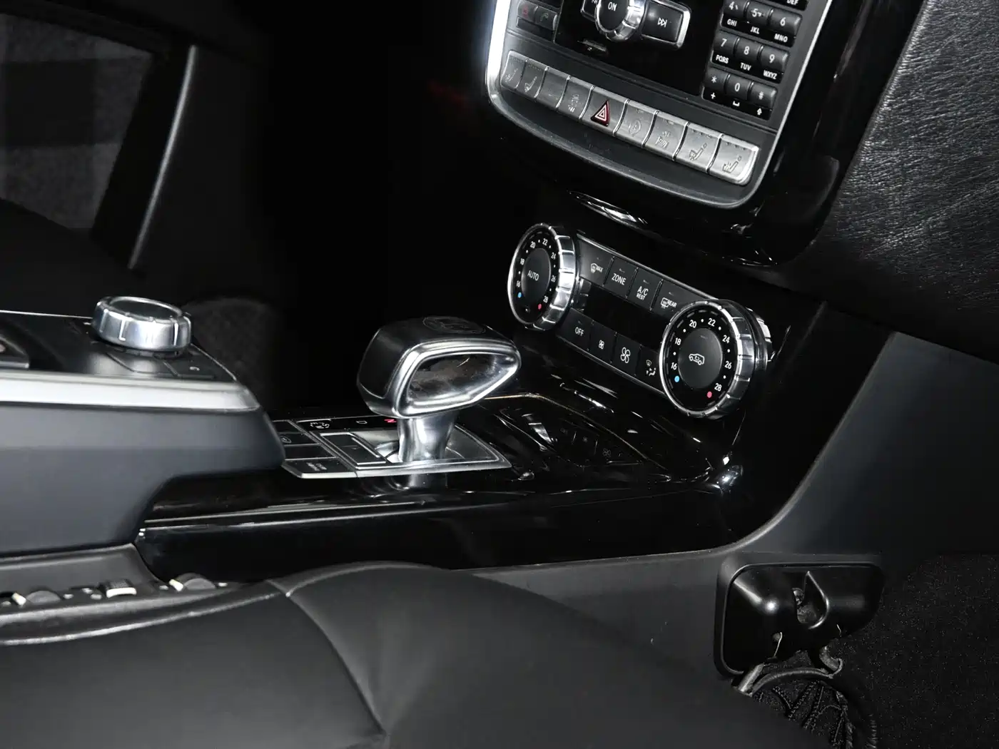 Mercedes-Benz G-Class 2016 G 500 фото 26