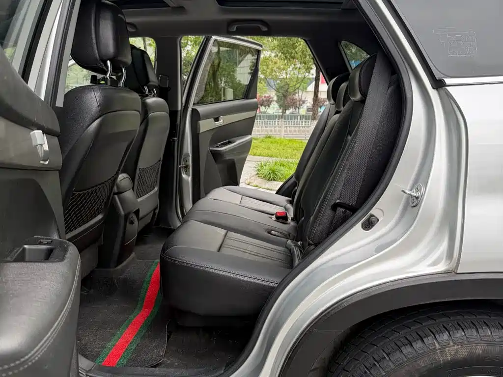 Kia Sorento 2012 2.2T Diesel Luxury Edition фото 12