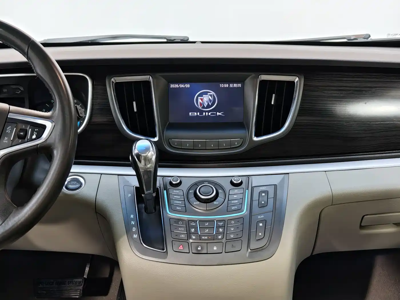 Buick GL8 2014 3.0L XT Luxury Business Flagship фото 25