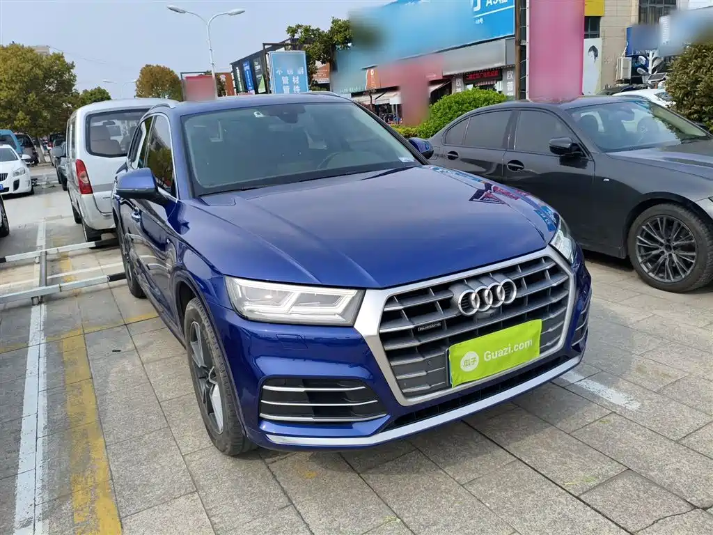 Audi Q5L 2020 45 TFSI Exclusive Fashion фото 25