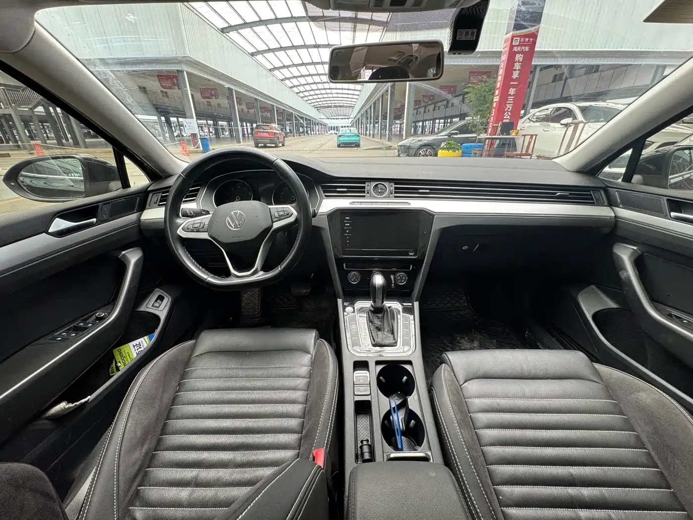Volkswagen Magotan 2020 280TSI DSG Comfort фото 6