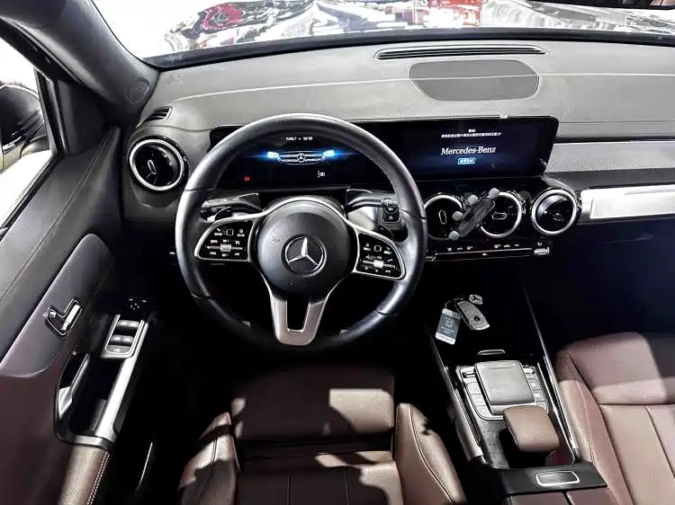 Mercedes-Benz GLB 2023 Facelift GLB 200 Dynamic фото 11