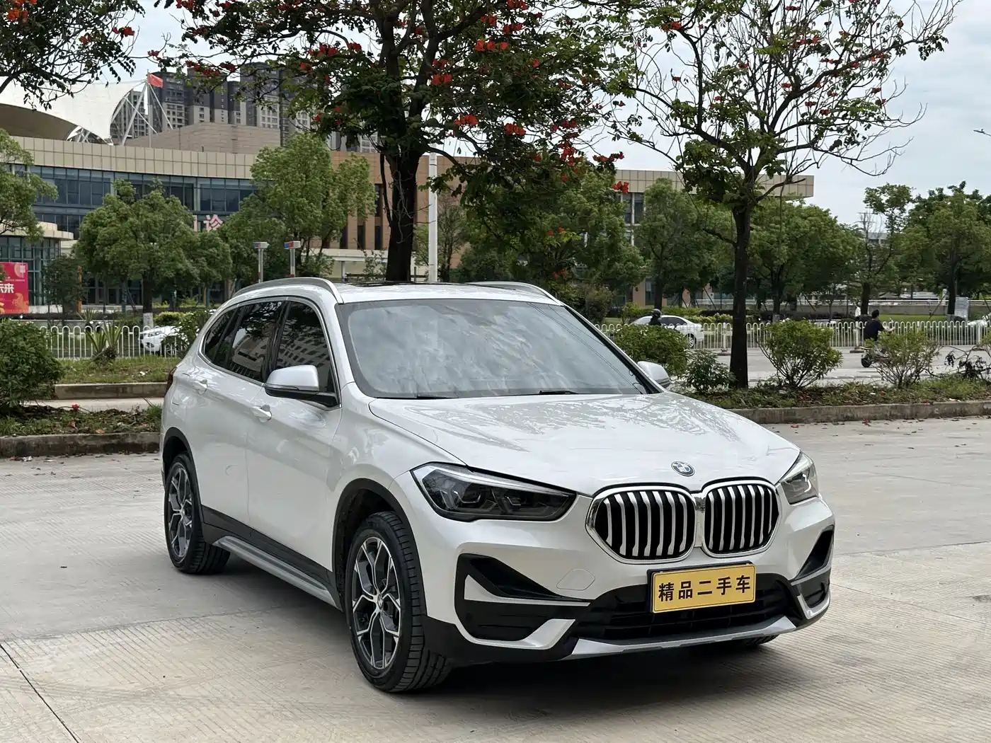 BMW X1 2021 sDrive20Li Exclusive фото 3