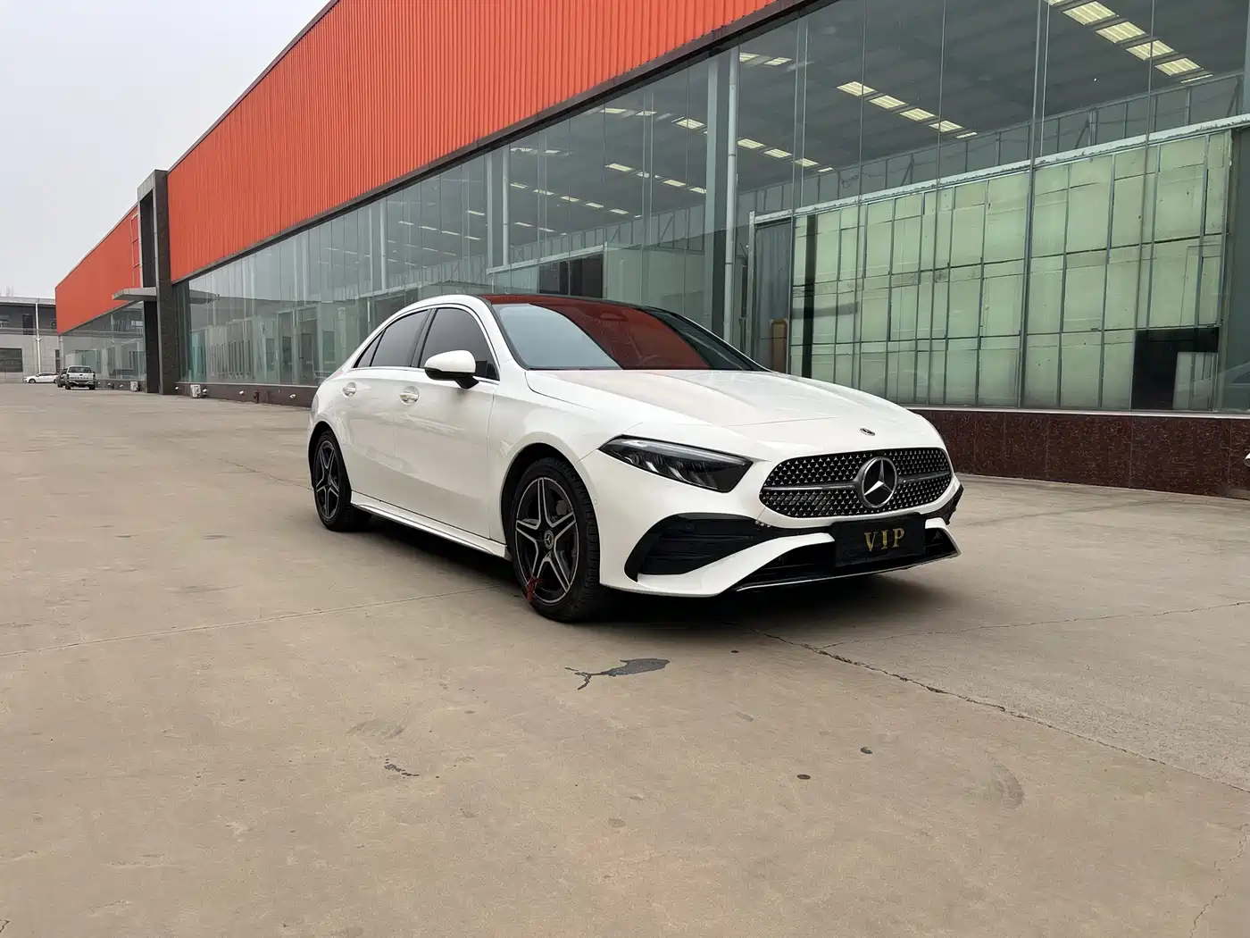 Mercedes-Benz A-Class 2023 A 200 L Fashion фото 2