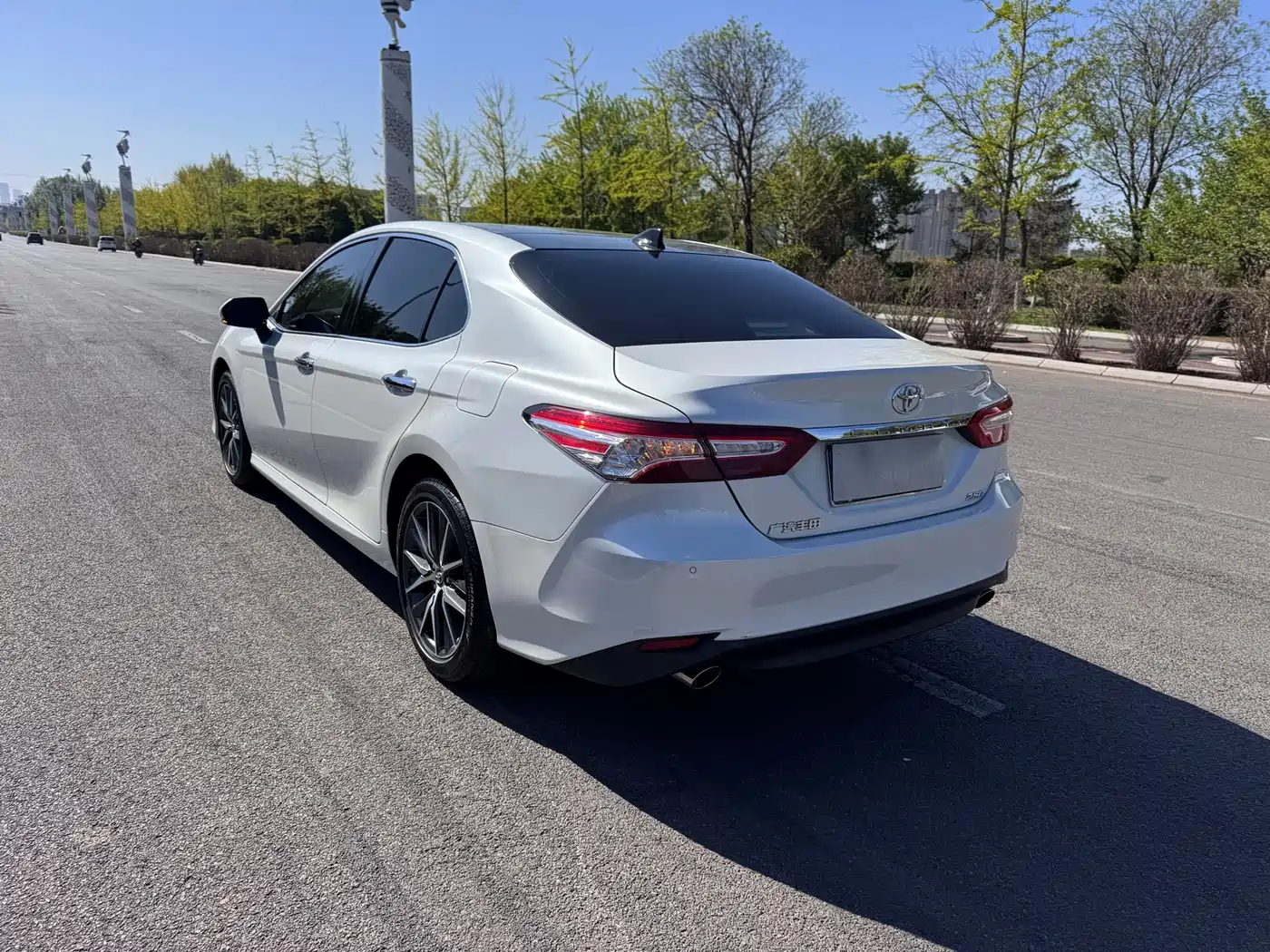 Toyota Camry 2023 2.5G Luxury Edition фото 6