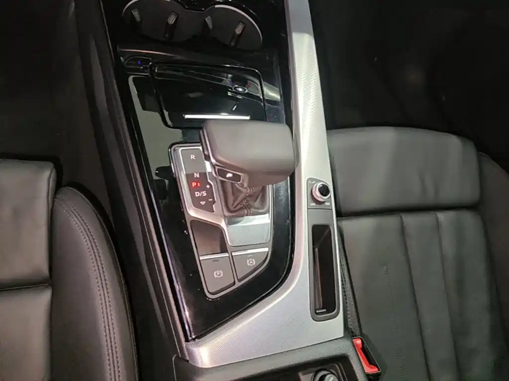 Фото 14 - Audi A5 (Import)