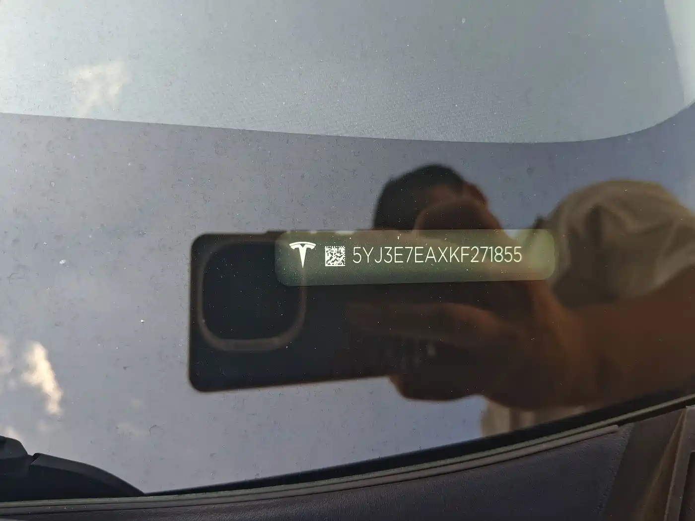 Tesla Model 3 (Import) 2019 2019 Long Range RWD Version