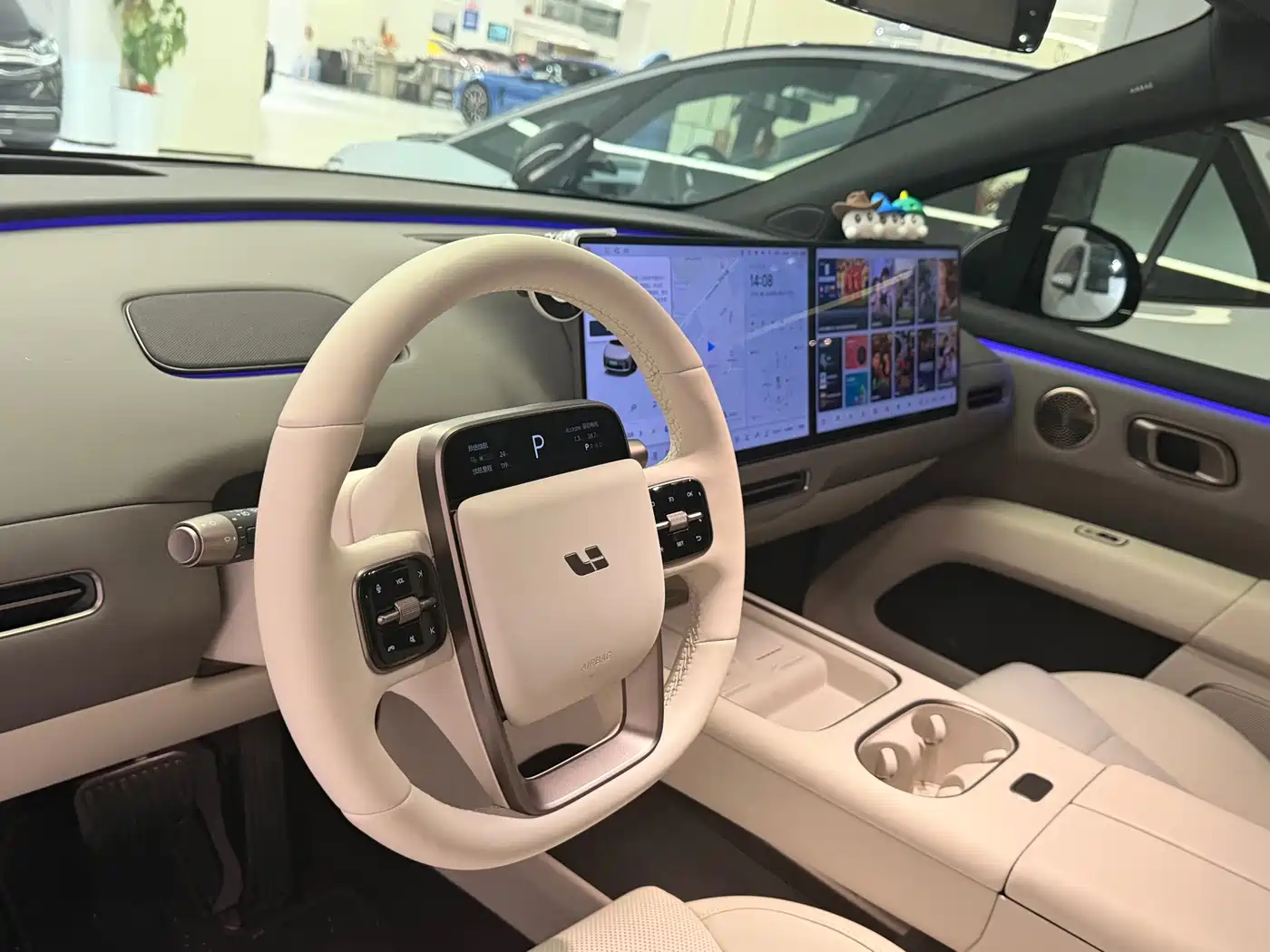 Li Auto i6 2025 2025 4WD Base Model