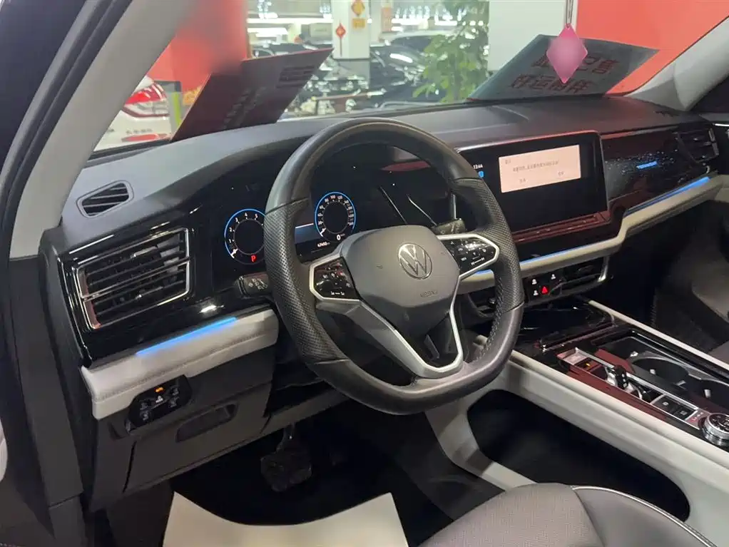 Volkswagen Teramont 2022 380TSI 4MOTION Premium Luxury фото 4