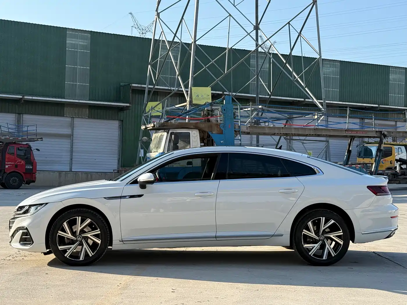 Volkswagen FAW-Volkswagen CC 2021 330TSI Dazzle Edition фото 4