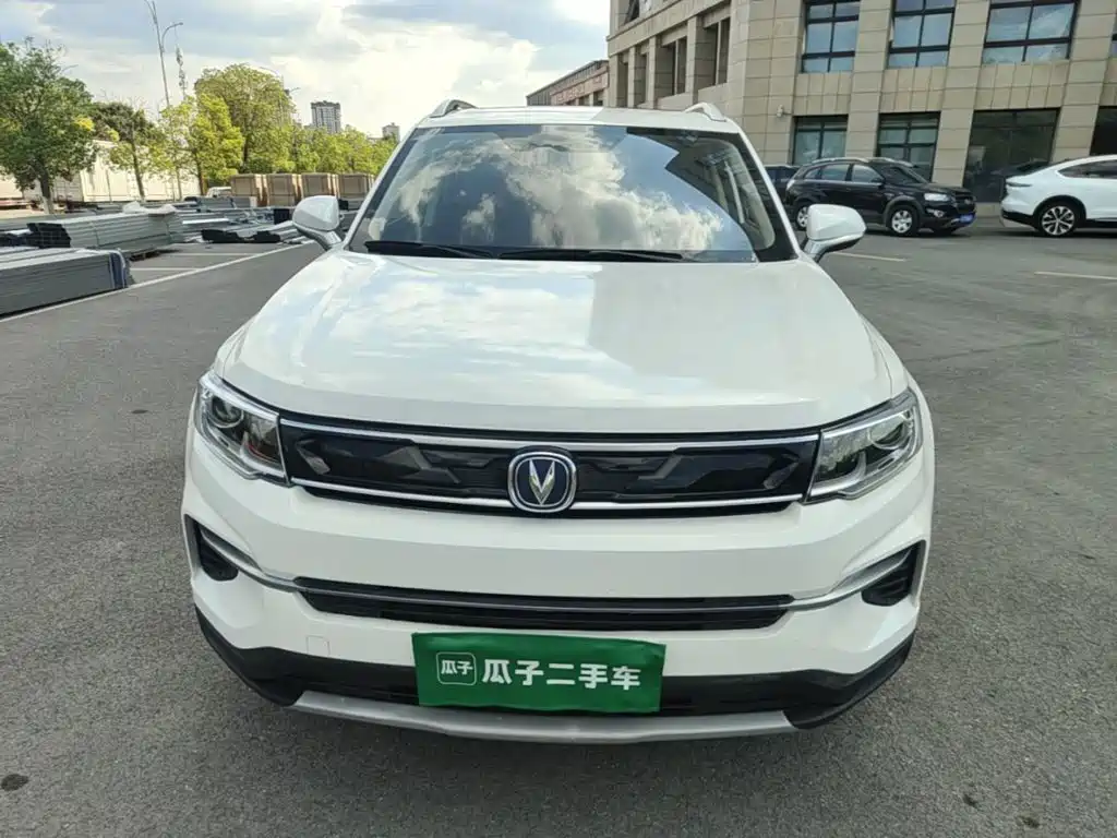 Фото 3 - Changan CS35 PLUS