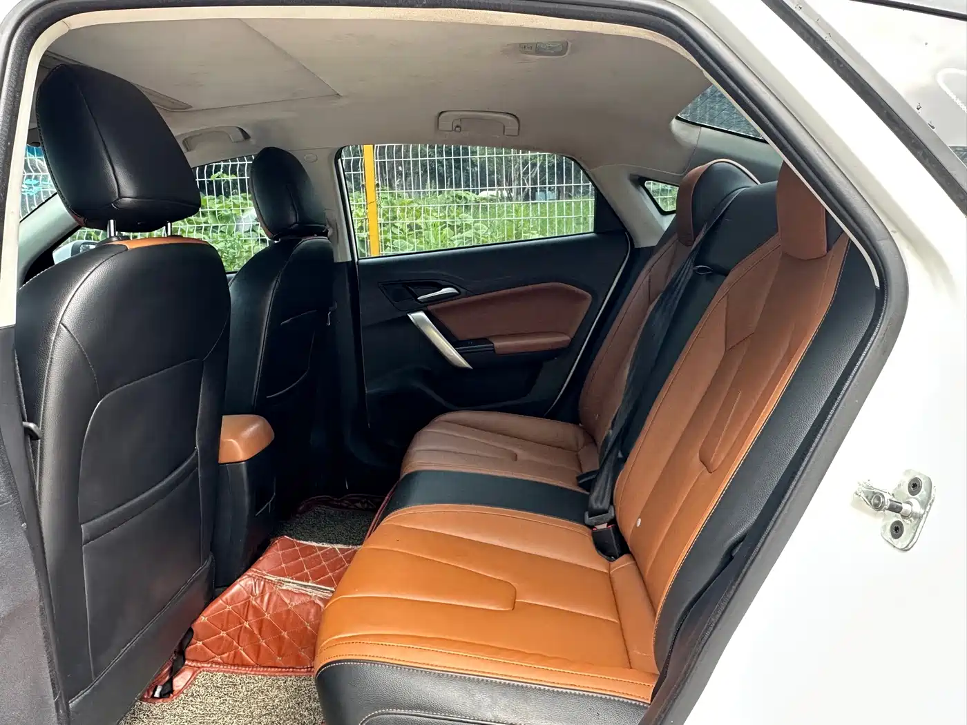 MG GT 2017 2016 Model 1.5L Automatic Premium Luxury Edition