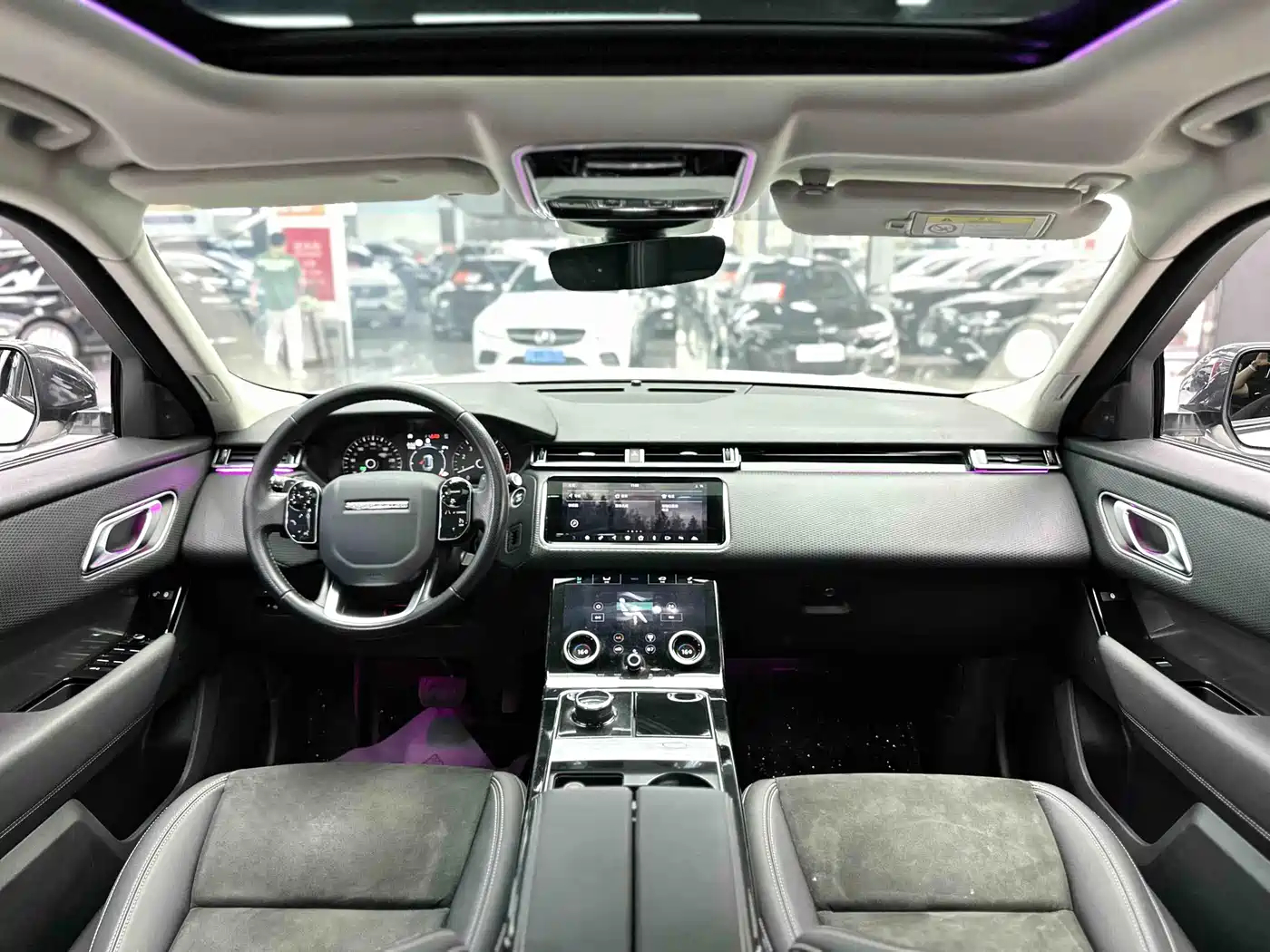 Land Rover Range Rover Velar 2020 P250 фото 8