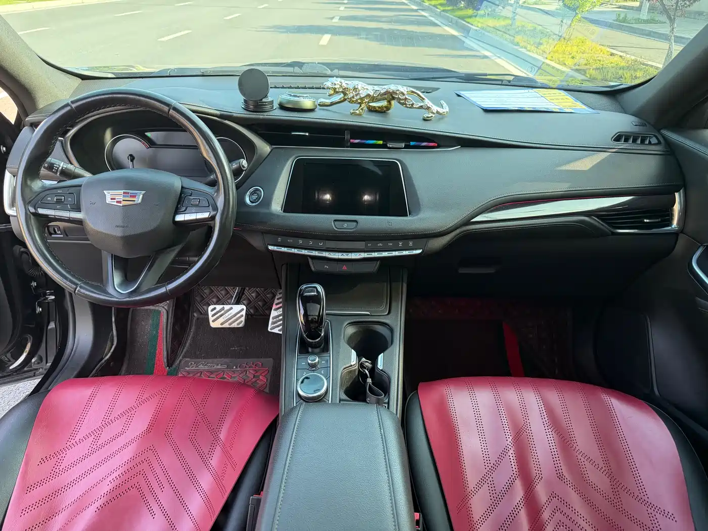 Cadillac XT4 2021 28T FWD Technology Edition фото 9