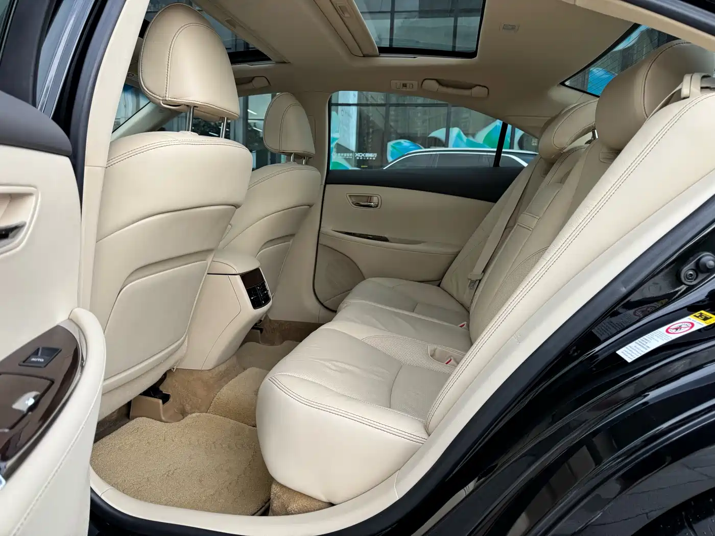 Lexus ES 2010 350 Luxury Edition фото 9