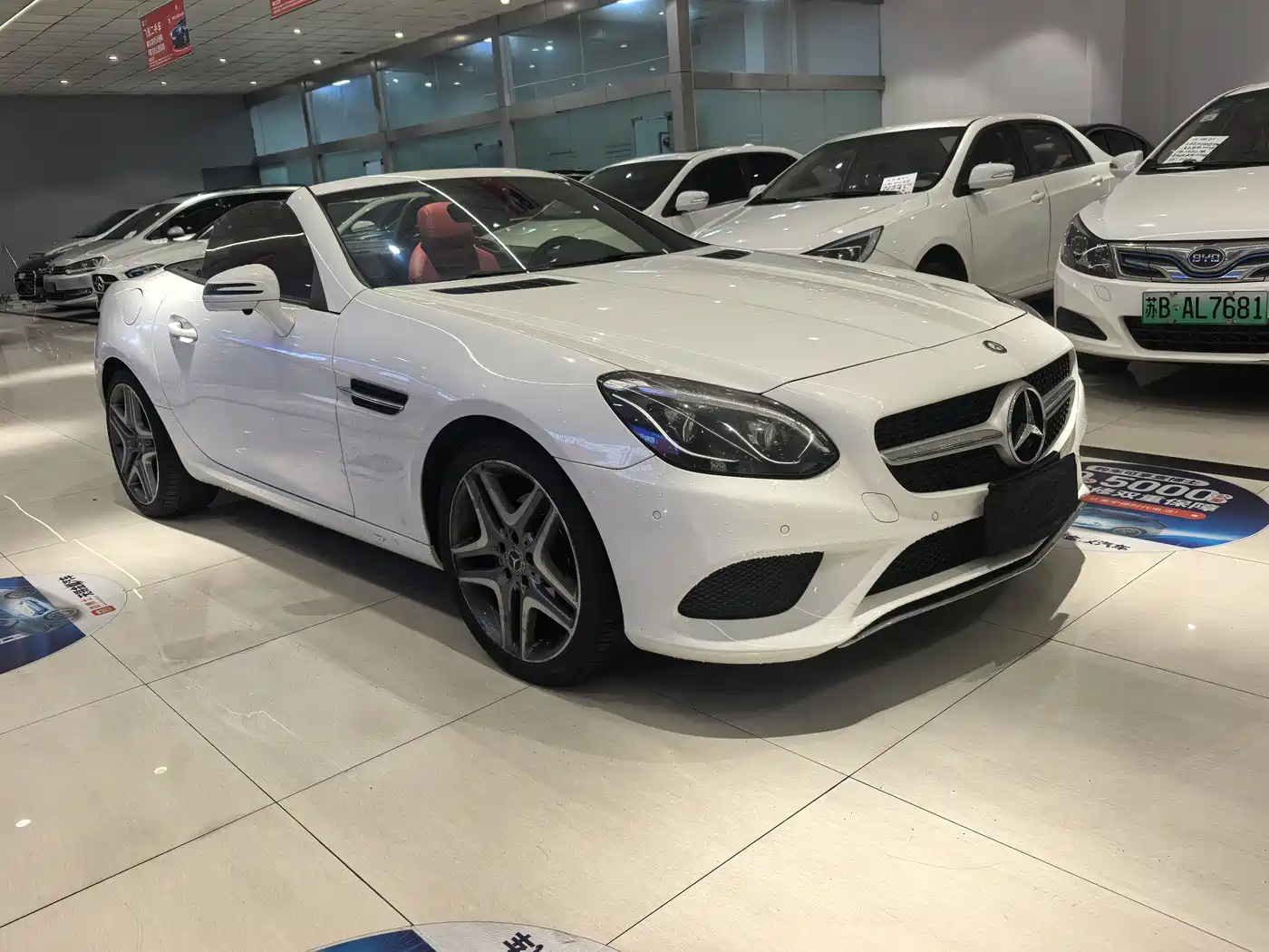 Mercedes-Benz SLC 2019 SLC 260 Jinyu Collector's Edition фото 13
