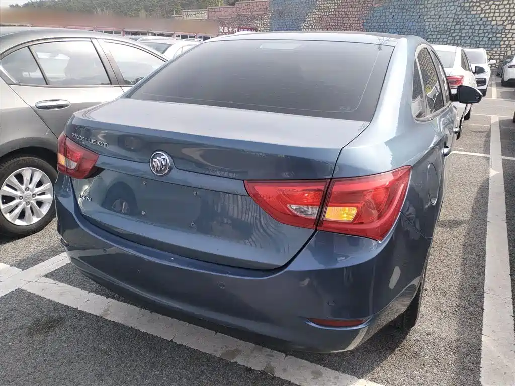 Buick Excelle 2015 15N Automatic Luxury фото 5