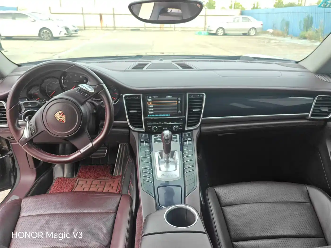 Porsche Panamera 2010 Panamera 4 3.6L фото 8