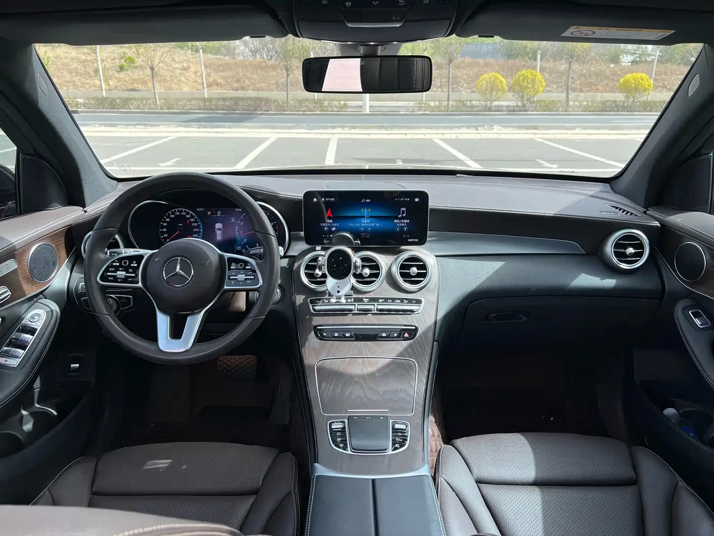 Mercedes-Benz GLC 2021 GLC 260 L 4MATIC Luxury фото 7
