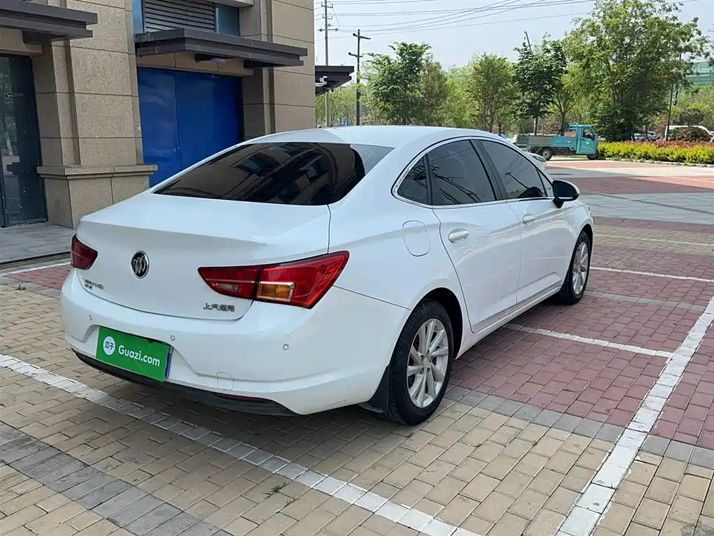Buick Verano 2015 Sedan 15S Automatic Leading фото 25