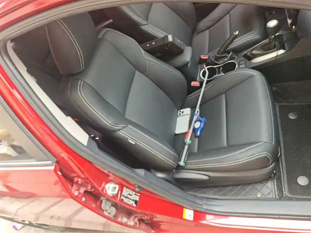 Toyota Levin 2017 Facelift 185T CVT Elite (China V) фото 25