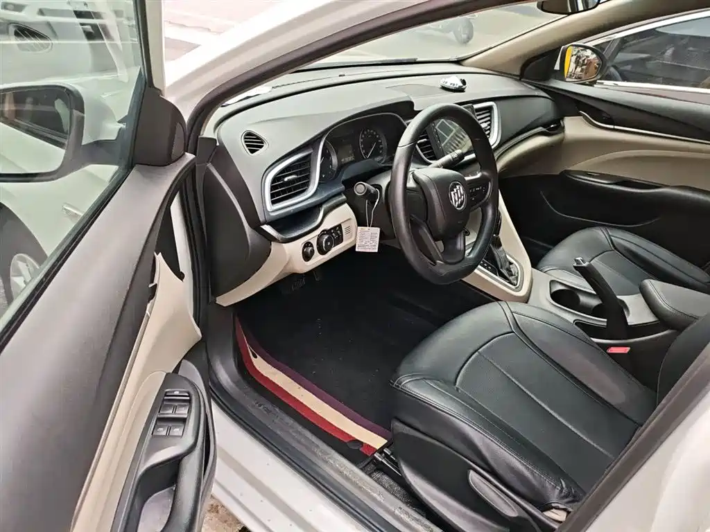 Buick Excelle 2019 15T DCT Progressive Type China VI фото 16