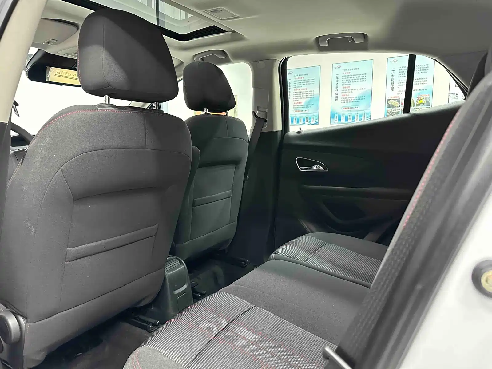 Фото 8 - Buick Encore
