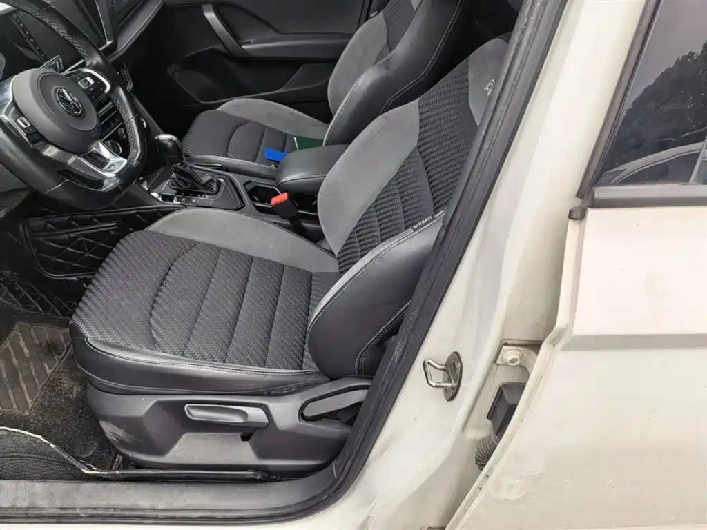 Volkswagen Tharu 2019 Model 280TSI 2WD R-line China VI фото 8