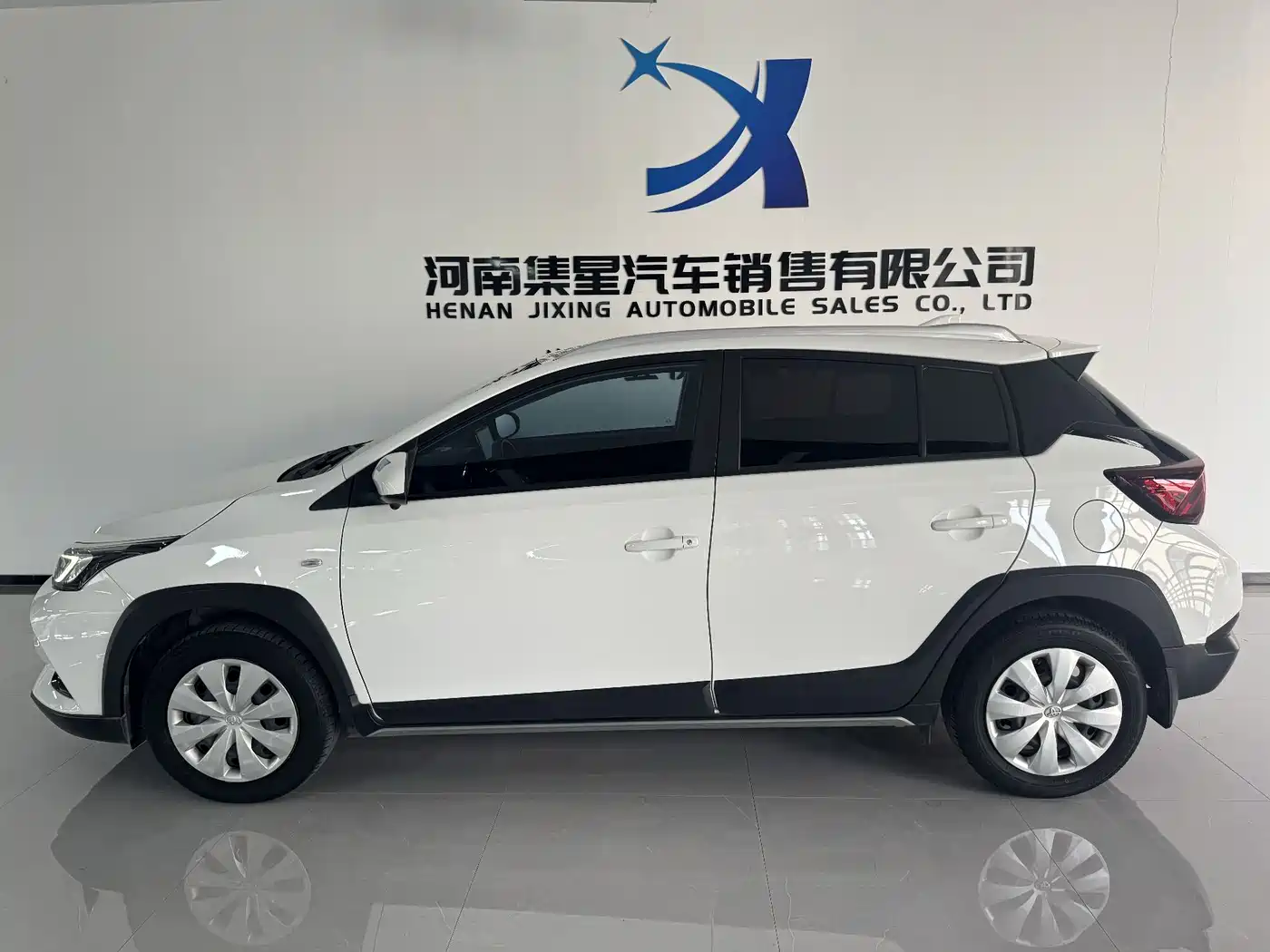 Toyota YARiS L Zhi Xuan 2022 Zhi Xuan X 1.5L CVT Leading PLUS Edition фото 5