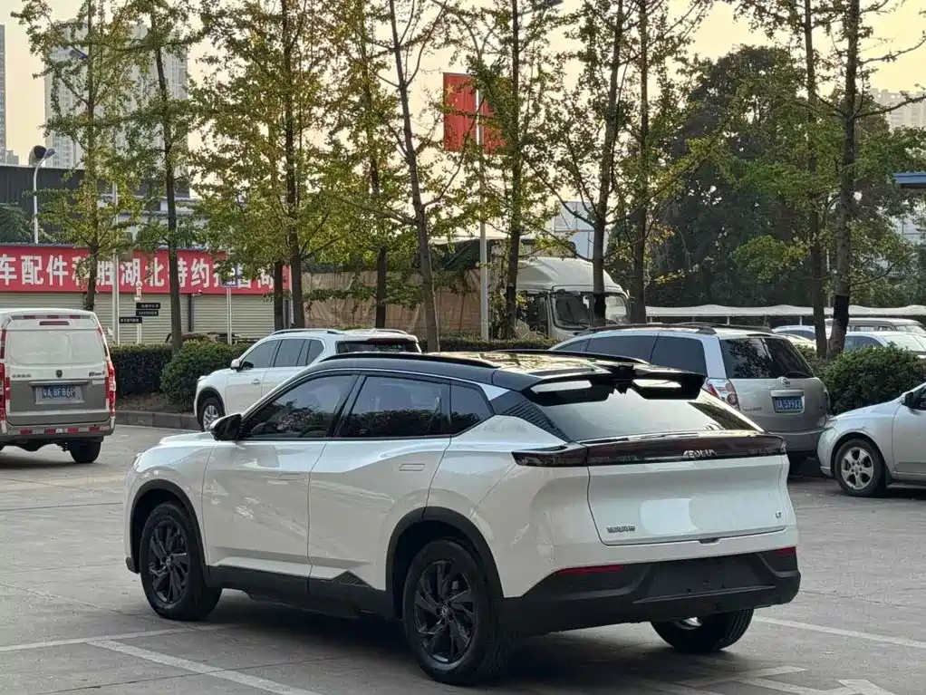 DONGFENG FENGSHEN L7