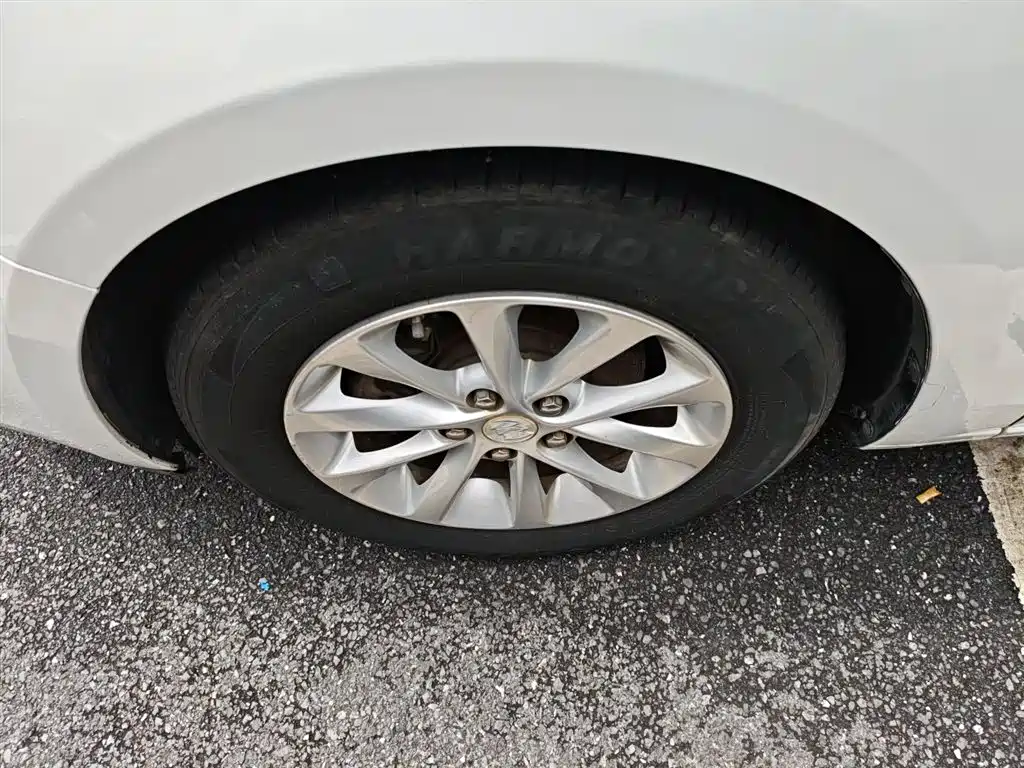 Buick Excelle 2019 15T DCT Progressive Type China VI фото 23