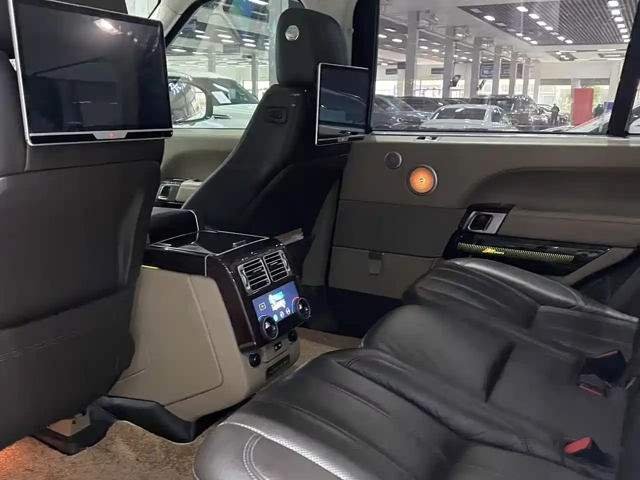 Фото 5 - Land Rover Range Rover