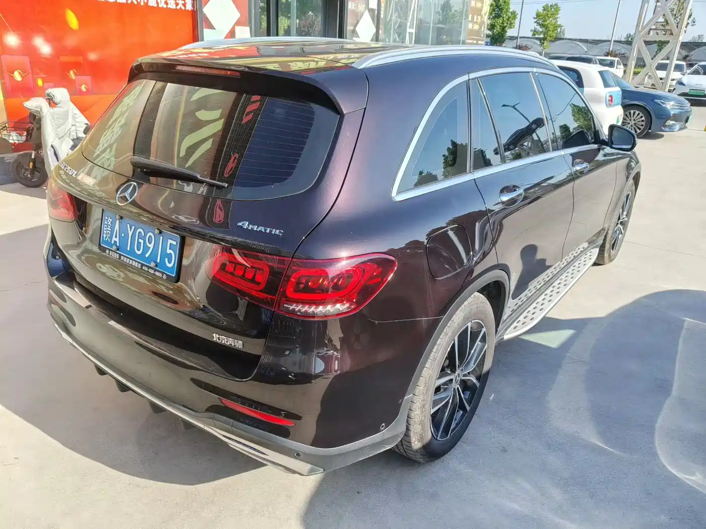 MERCEDES-BENZ GLC
