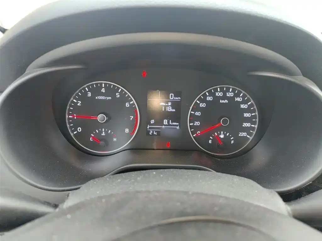 Kia K2 2017 Sedan 1.4L MT 15th Anniversary Special Edition GLS фото 4