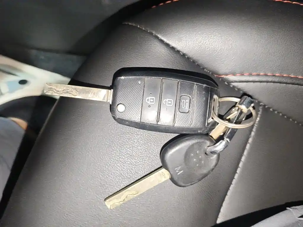 Kia K2 2017 2017 Sedan 1.4L MT GLS