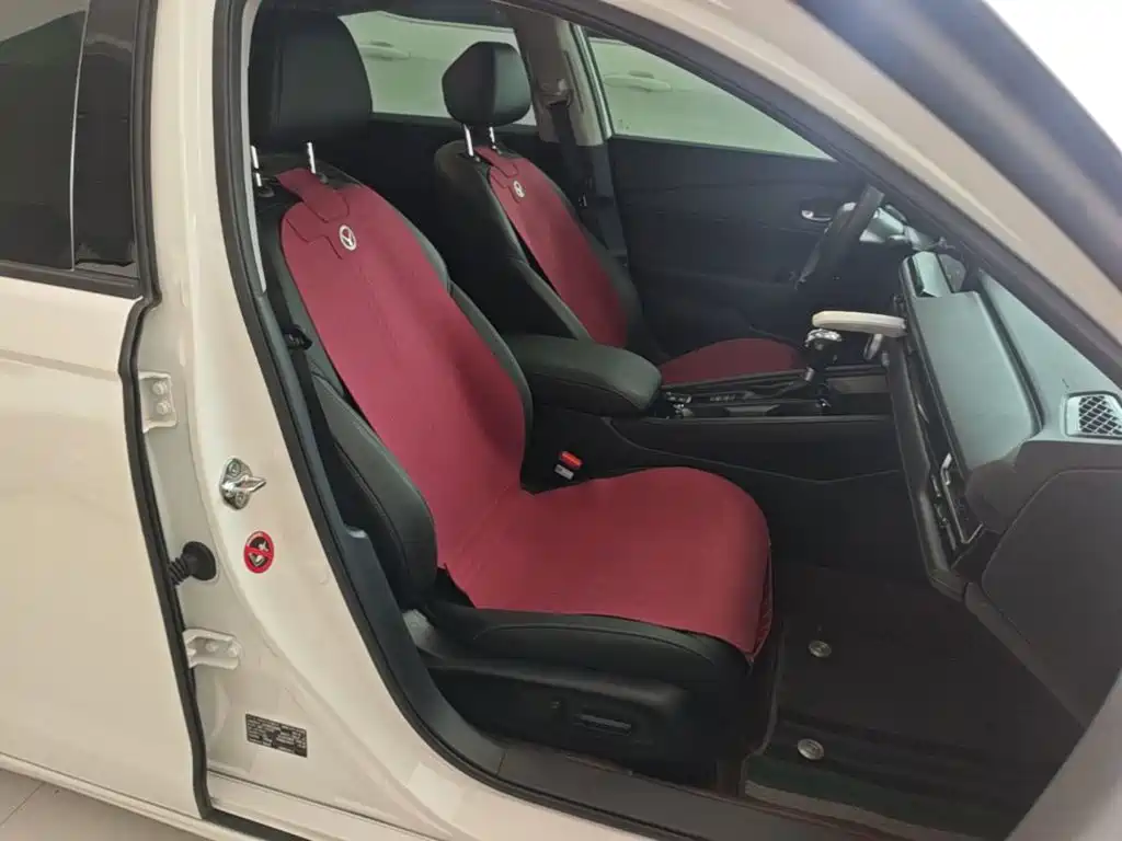 Фото 20 - Honda Inspire