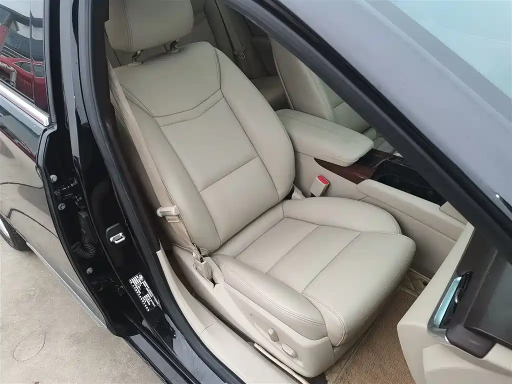 Cadillac XTS 2017 28T Technology фото 25