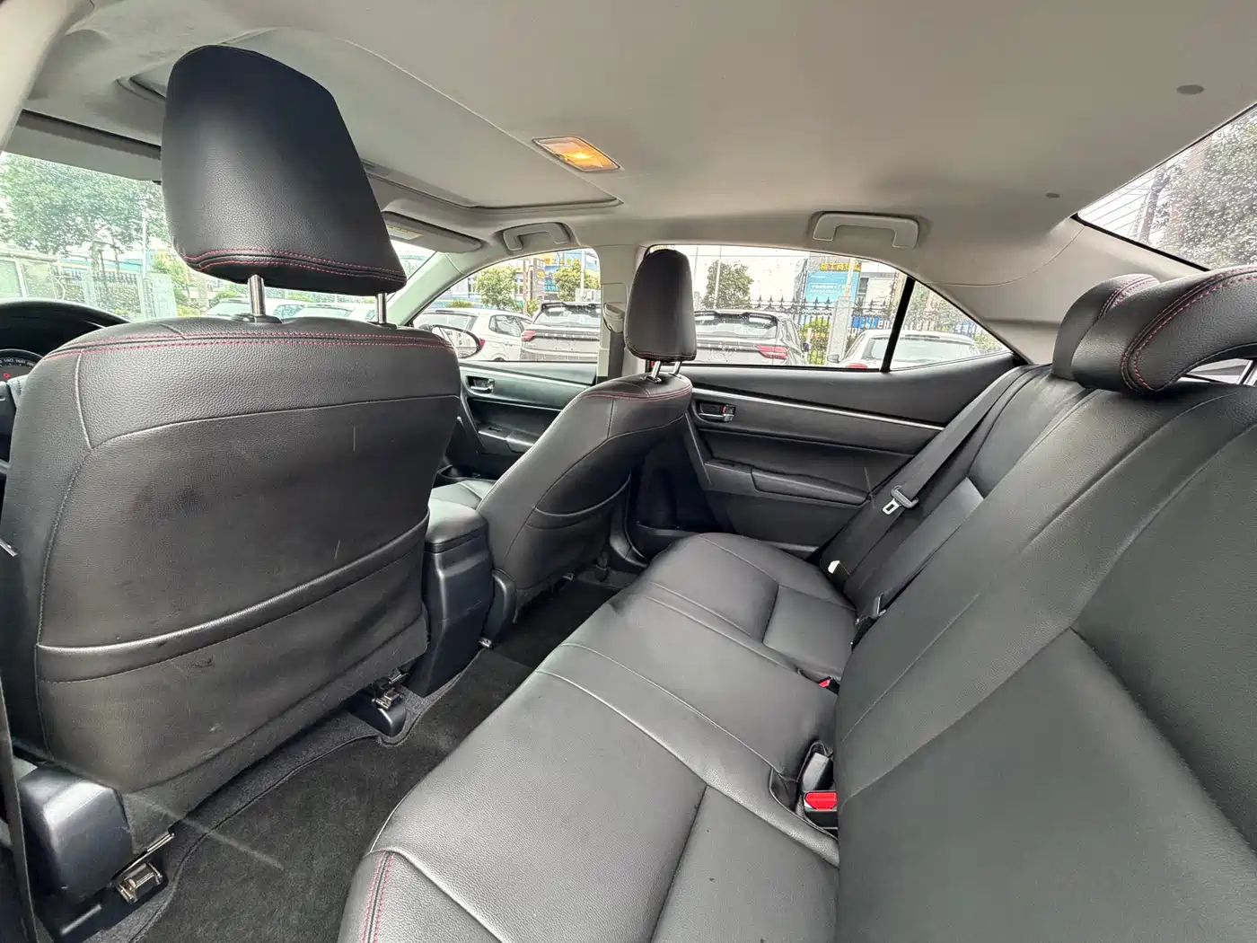 Toyota Levin 2016 1.6G CVT Elite Edition фото 6