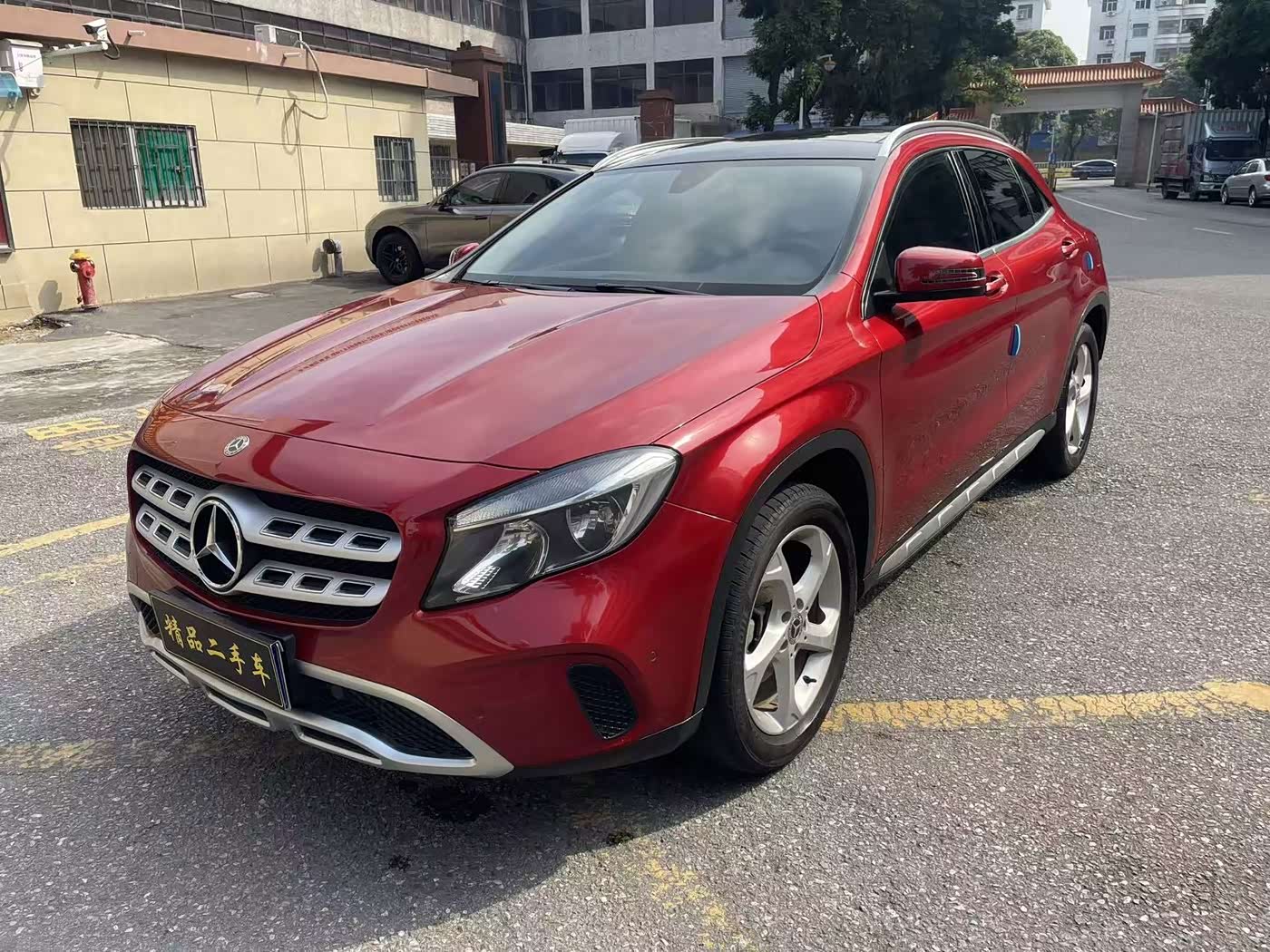 Mercedes-Benz GLA