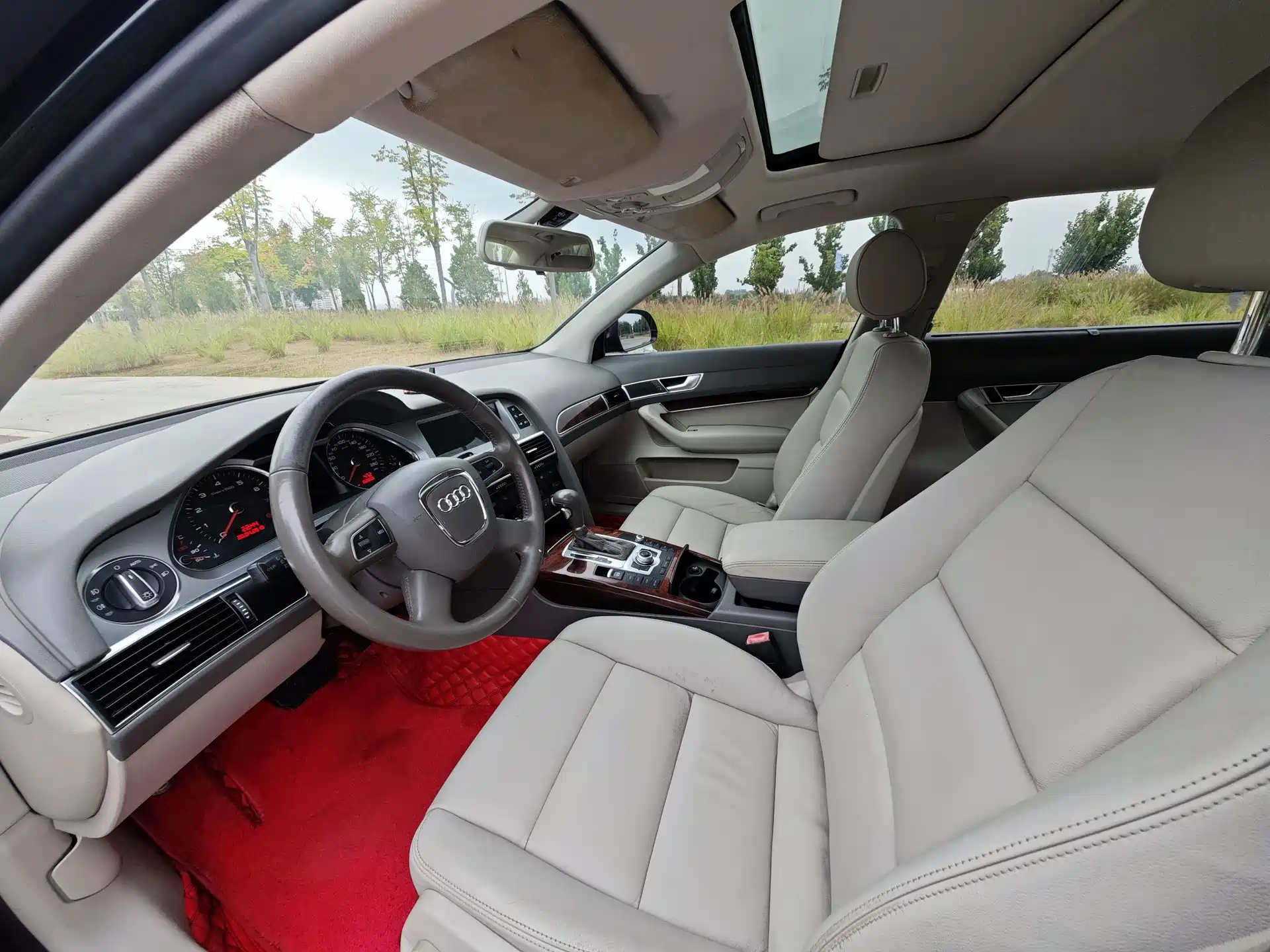 Photo 6 - Audi A6L
