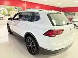 Фото 9 - Volkswagen Tiguan L