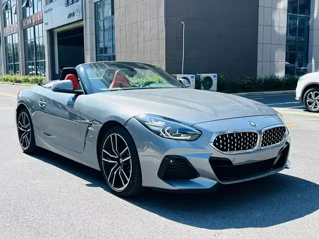  BMW BMW Z4 2023 sDrive 25i M Sport Shadowline Package