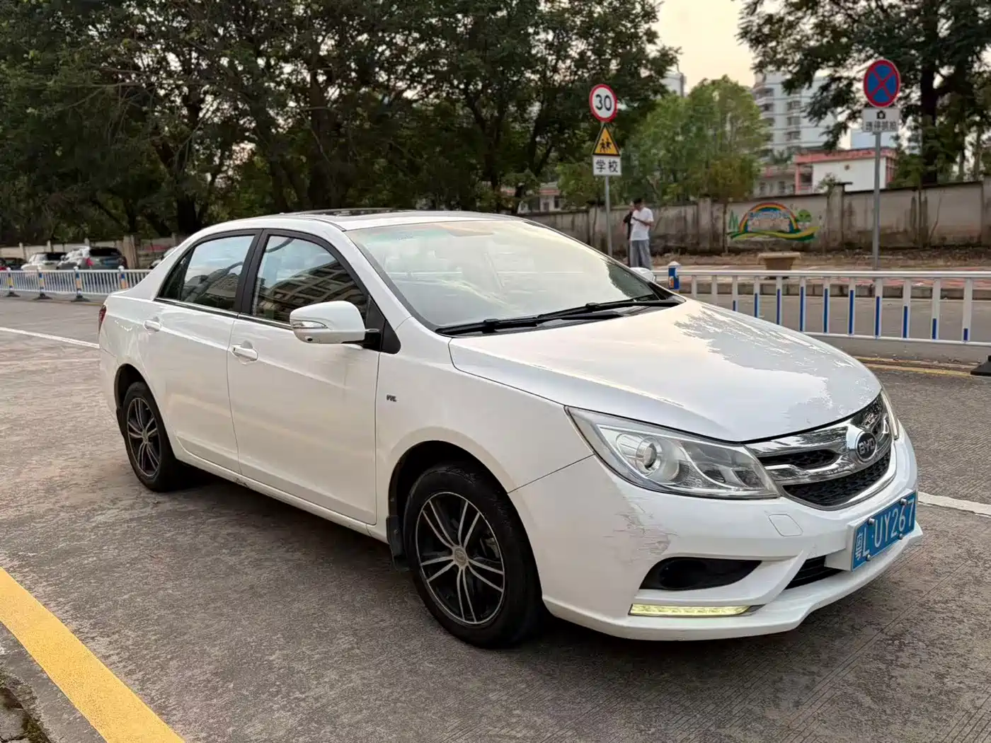BYD Surui 2015 2015 1.5L Manual Luxury
