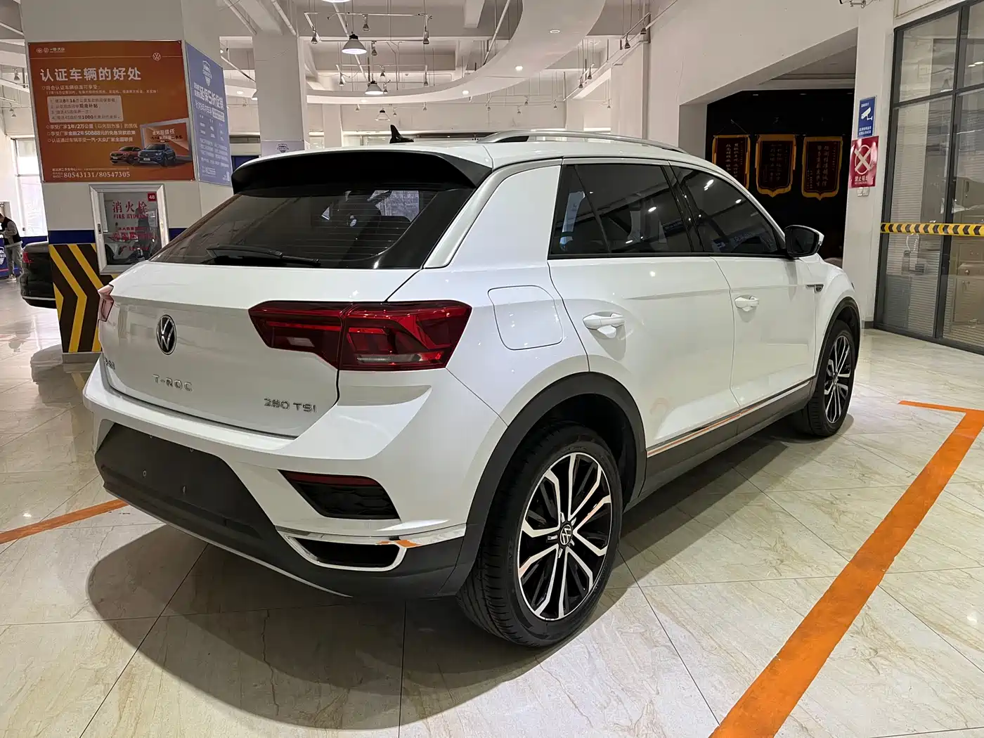 Volkswagen T-ROC 2022 280TSI DSG 2WD Comfort PLUS фото 4
