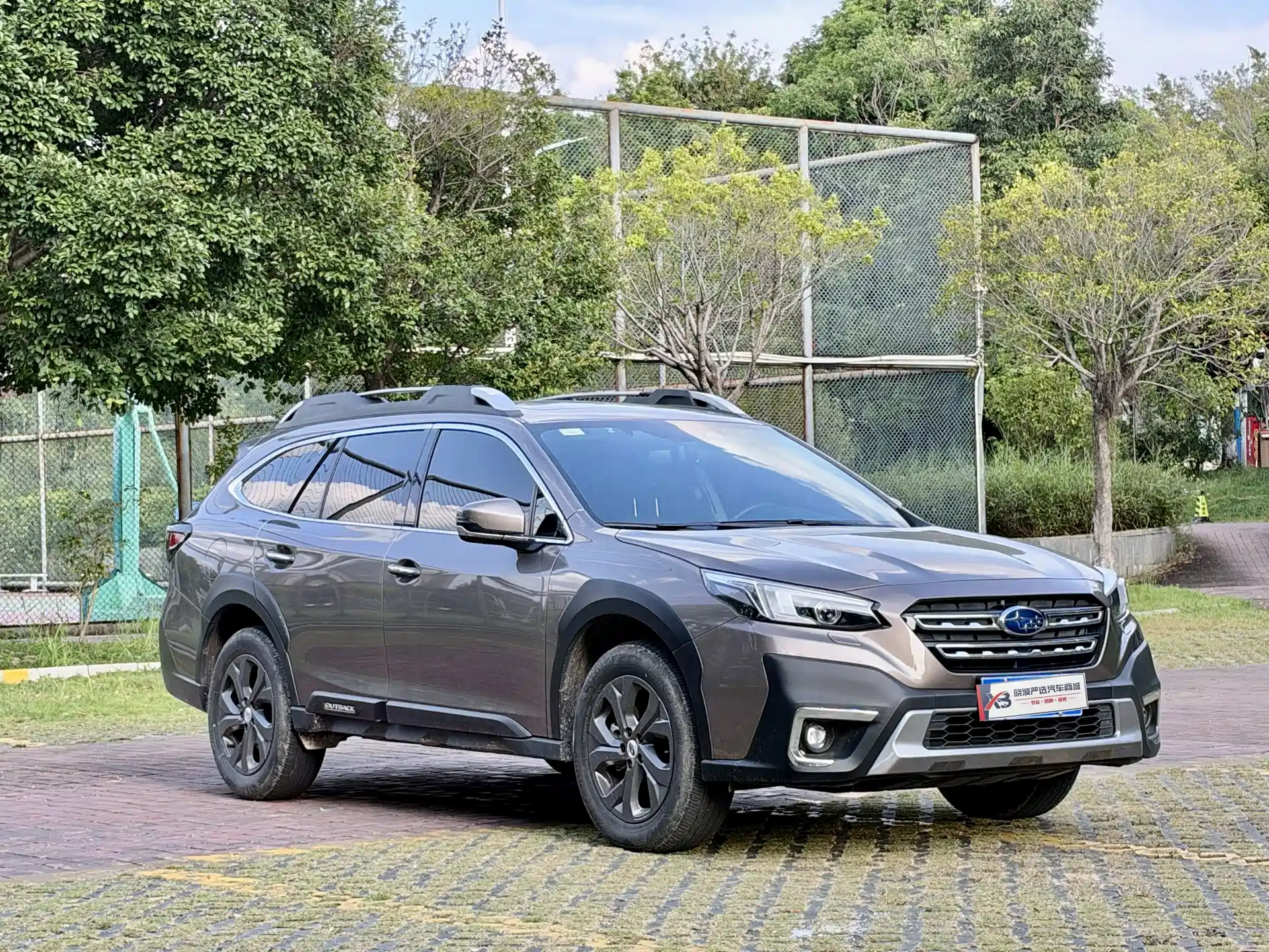 Фото 2 - Subaru Outback