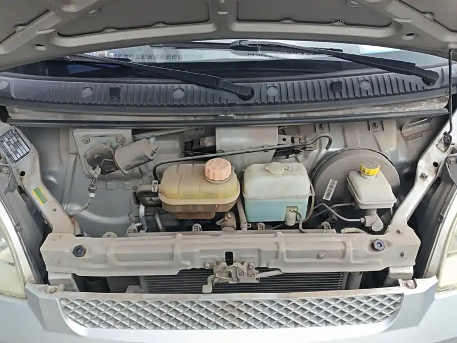 Wuling Motors Wuling Rongguang 2014 2011 1.2L Base Model