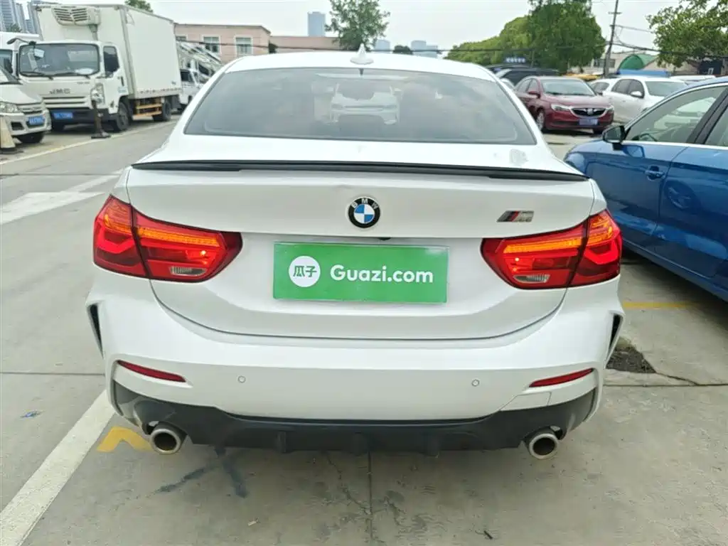 BMW 1 Series 2020 Model 120i M Sport Package фото 5